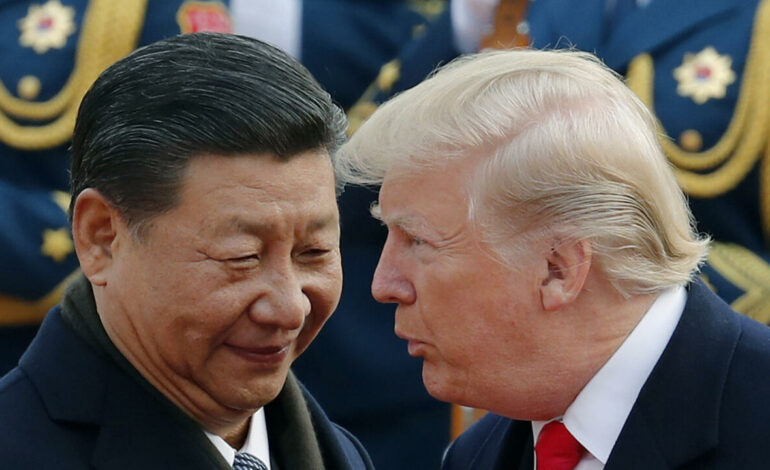 Trump exime de aranceles a celulares y computadores chinos, el resto sigue en la cuerda floja