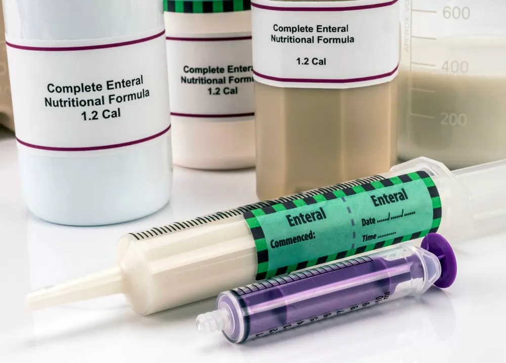 Madre denuncia falta de alimento médico para su hijo con enfermedad huérfana en Cali